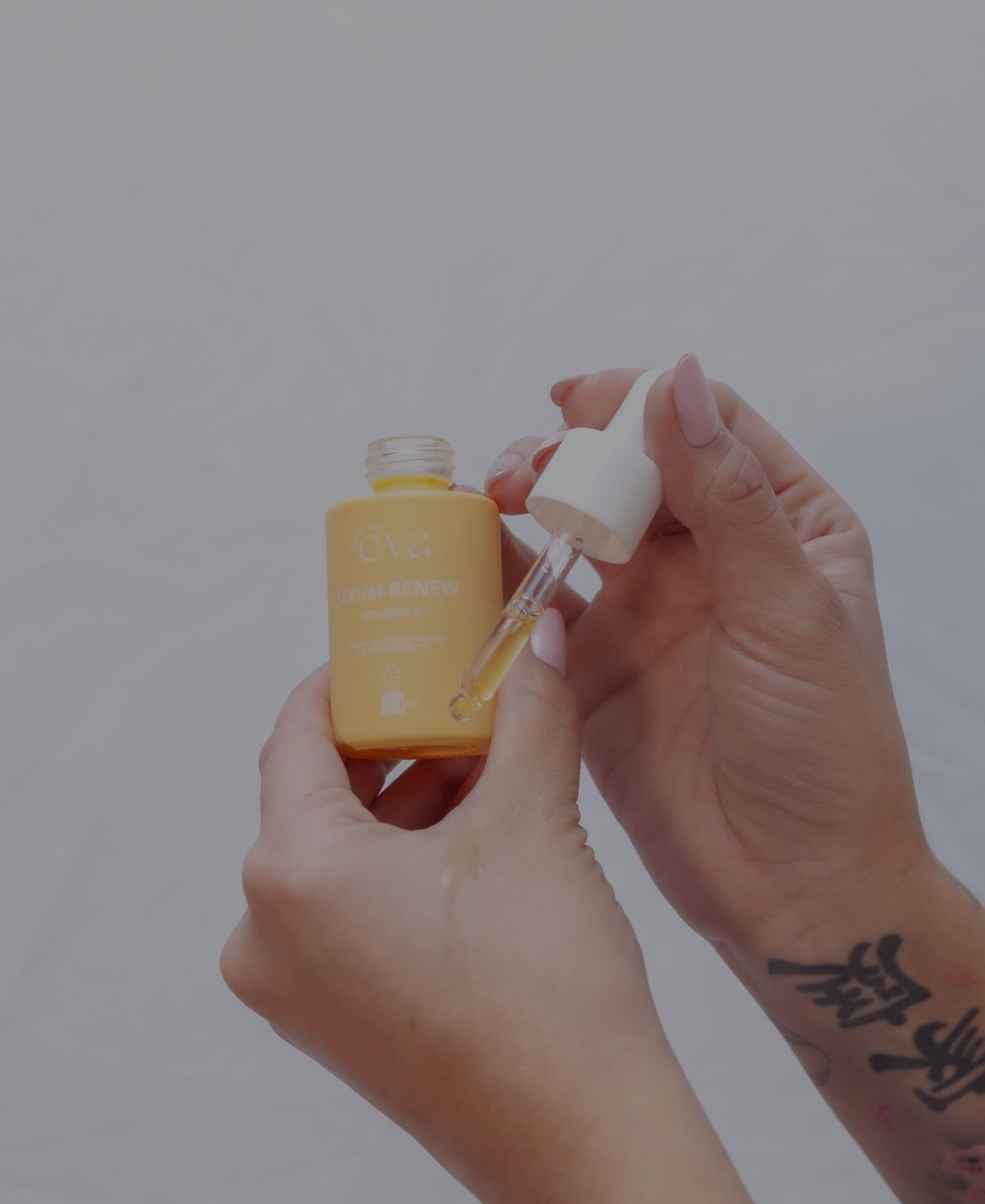 Línea de skincare Alma de Eva